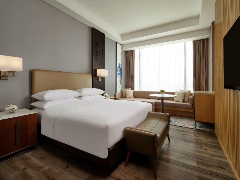 Batam Marriott Hotel Harbour Bay image