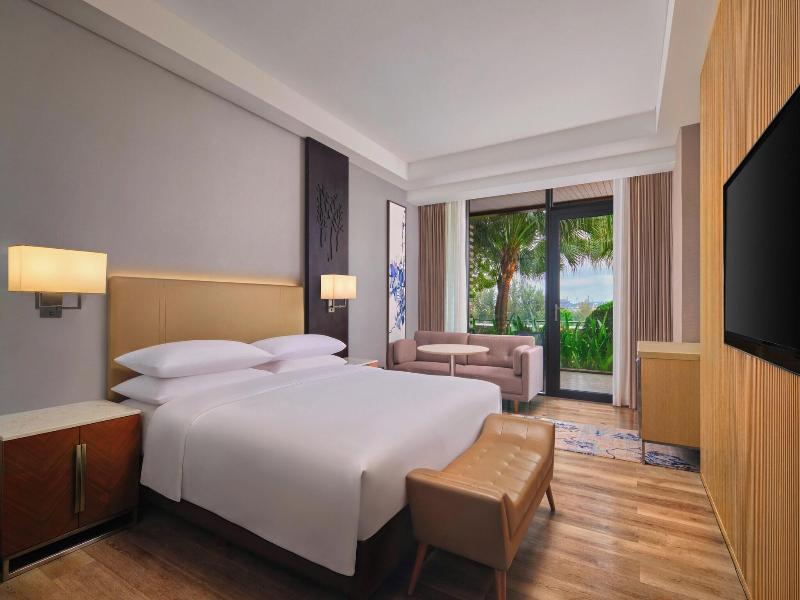 Batam Marriott Hotel Harbour Bay image
