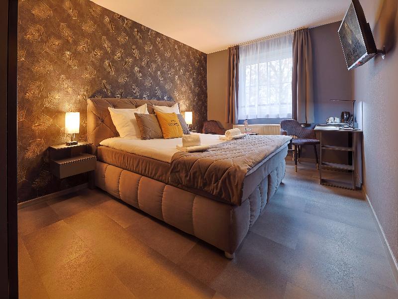 Dua Hotel image