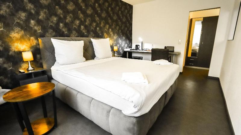 Dua Hotel image