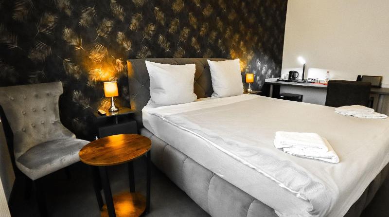Dua Hotel image
