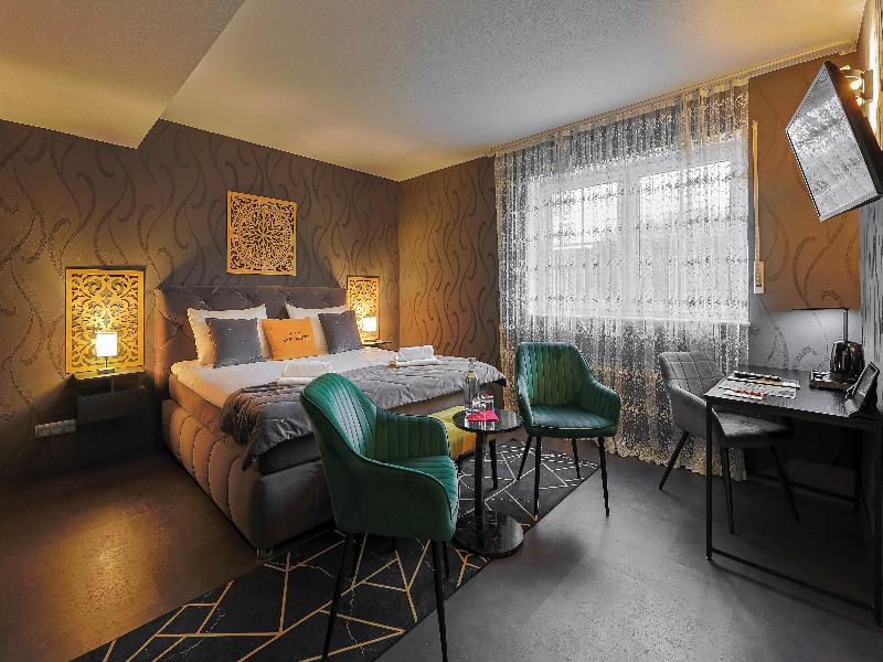 Dua Hotel image