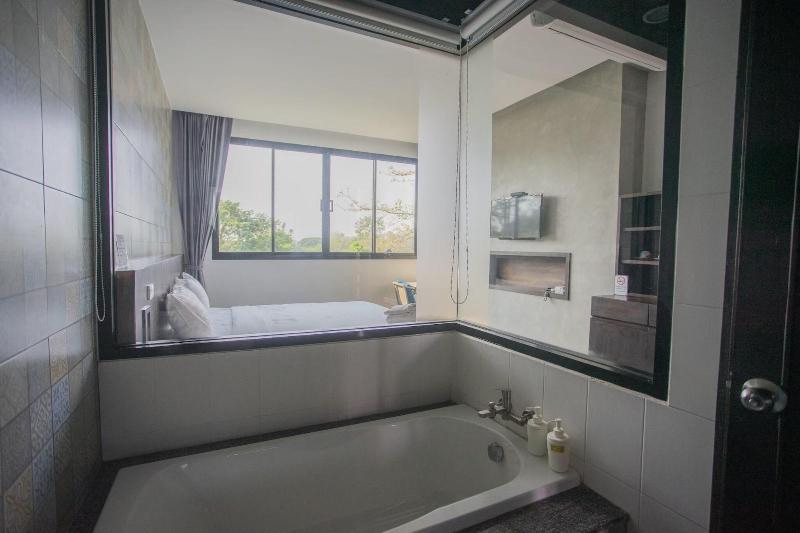 Anantaya Home Phare image