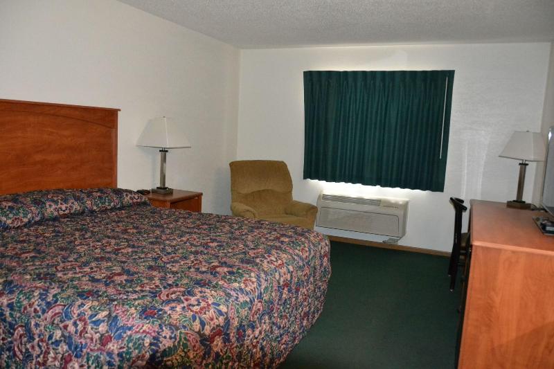Carrington Inn & Suites image