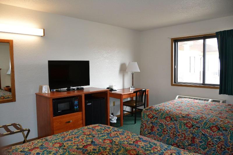Carrington Inn & Suites image