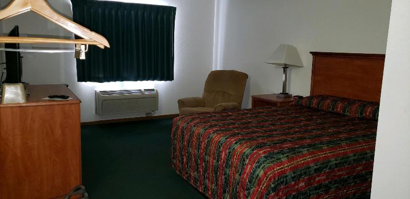 Carrington Inn & Suites image