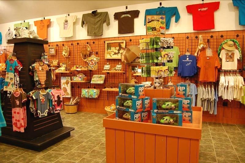 Log Cabin Lodge & Suites image