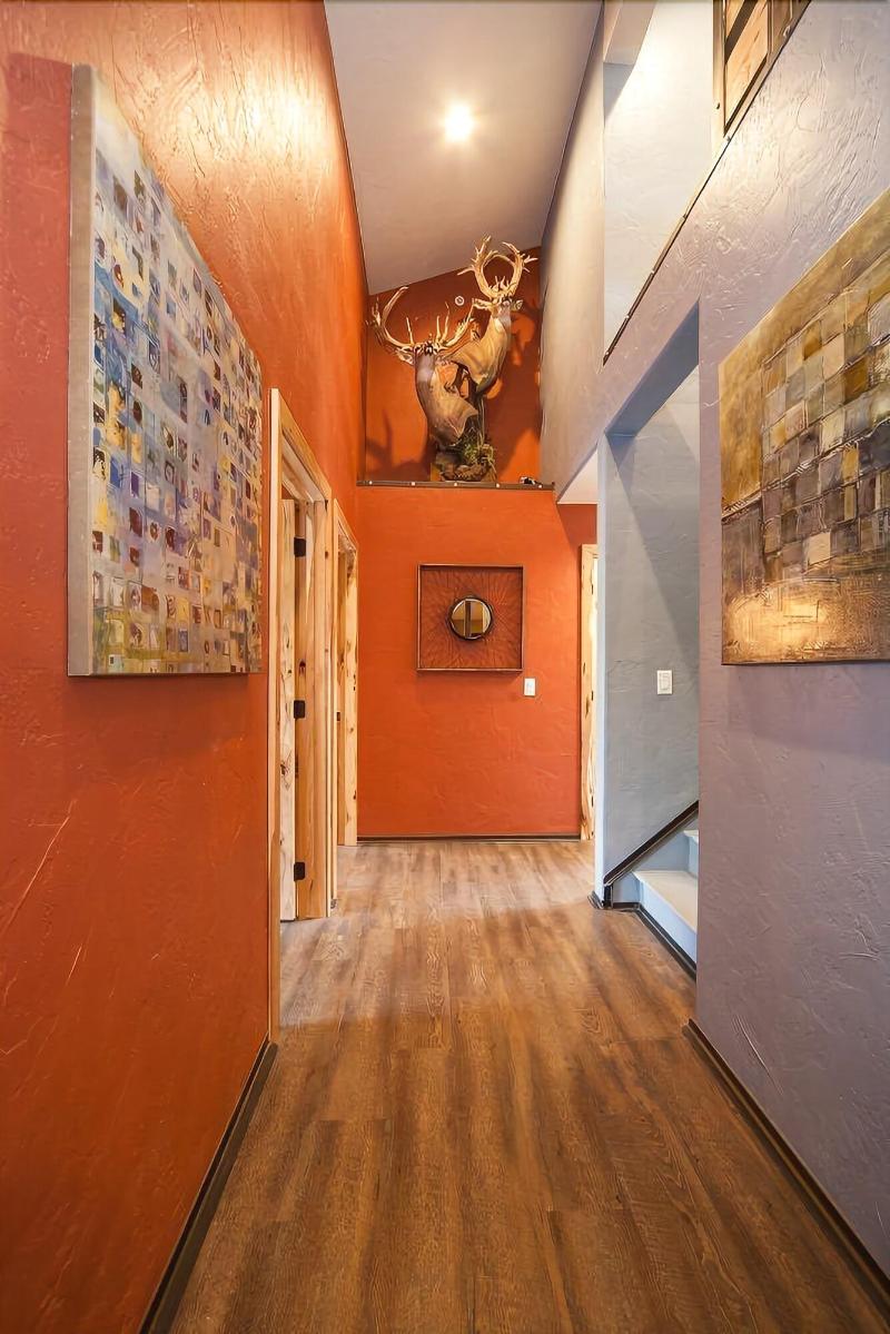 Log Cabin Lodge & Suites image