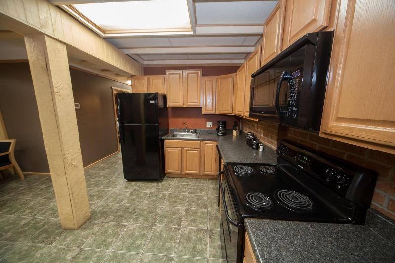 Log Cabin Lodge & Suites image