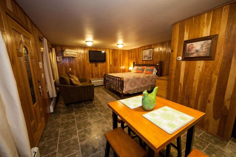 Log Cabin Lodge & Suites image