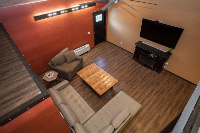Log Cabin Lodge & Suites image