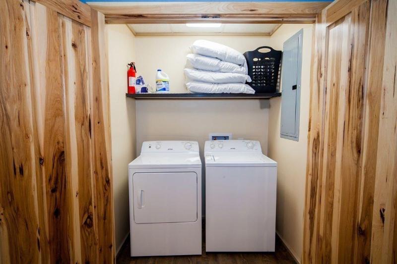 Log Cabin Lodge & Suites image