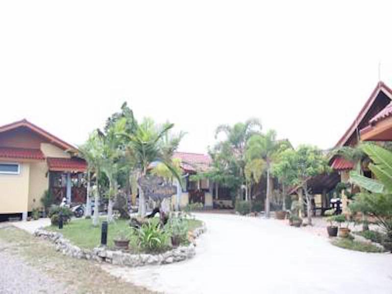 Rimlay Park Resort image