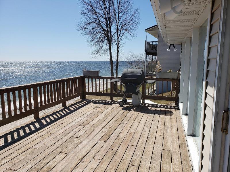 Algoma Beach Motel image