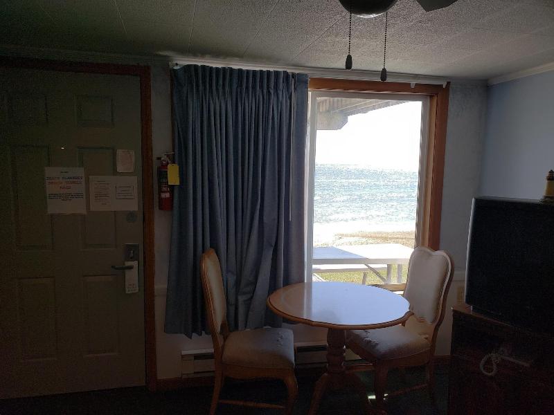 Algoma Beach Motel image