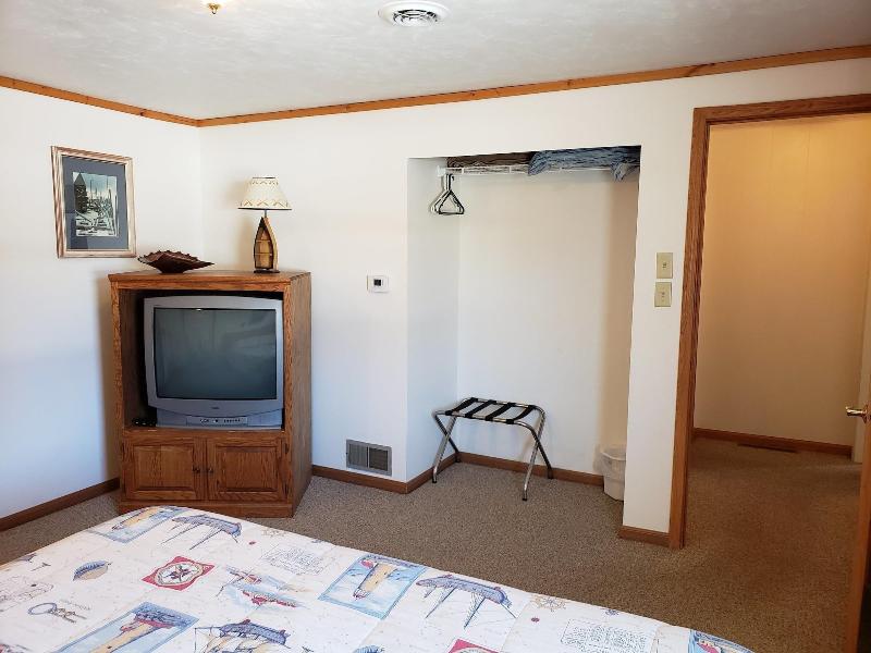 Algoma Beach Motel image
