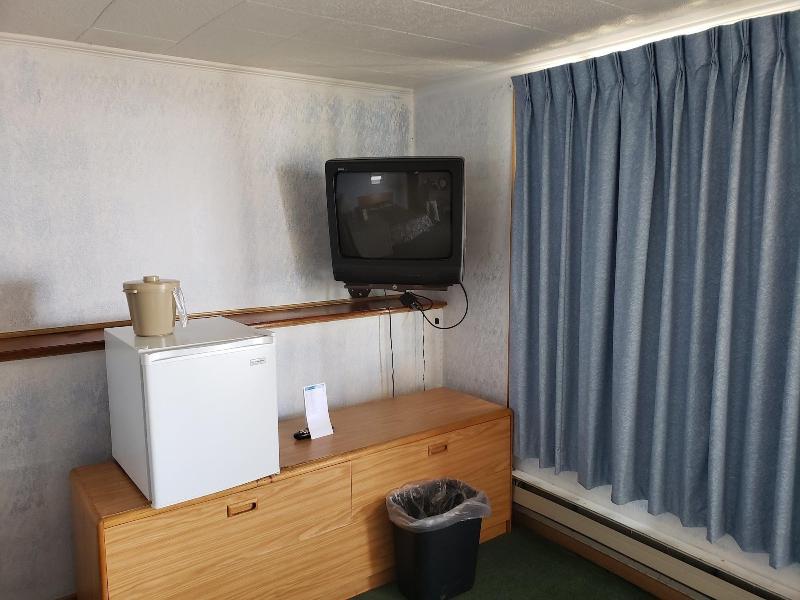 Algoma Beach Motel image