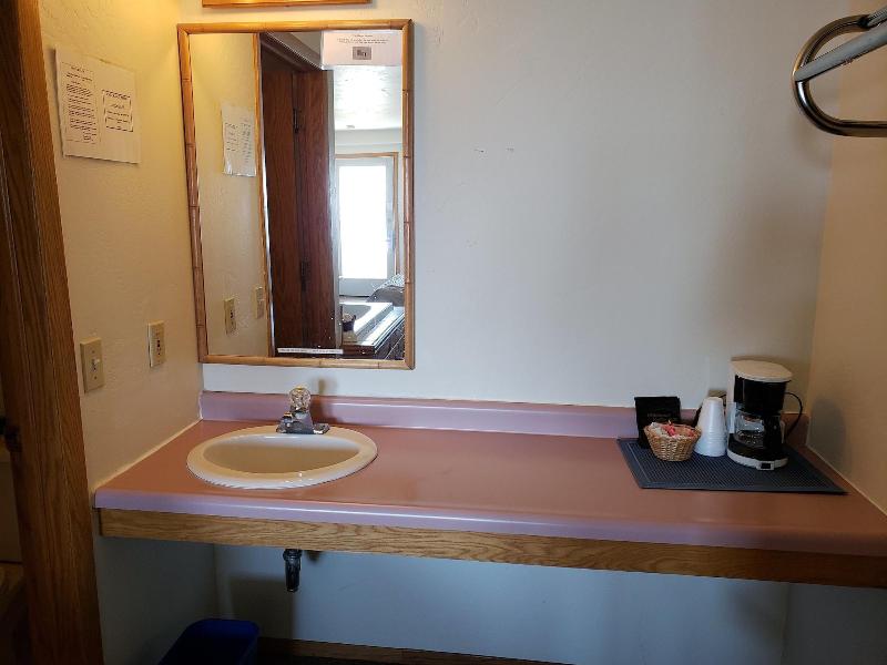 Algoma Beach Motel image