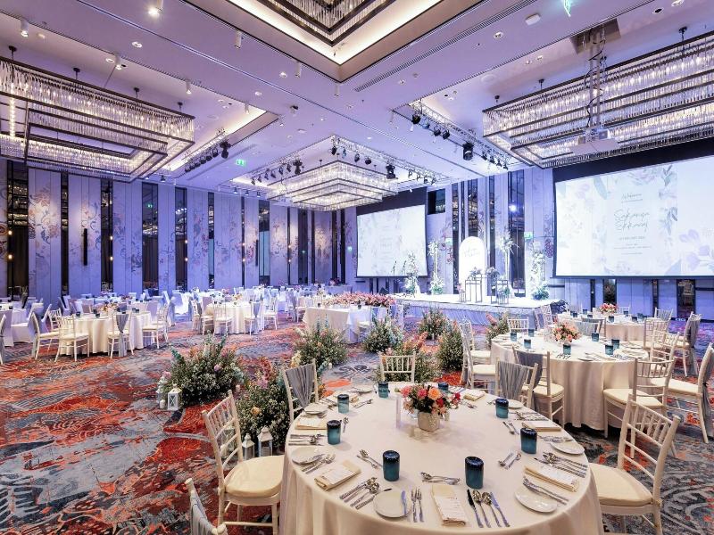 Four Points By Sheraton Phuket Patong Beach Resort image