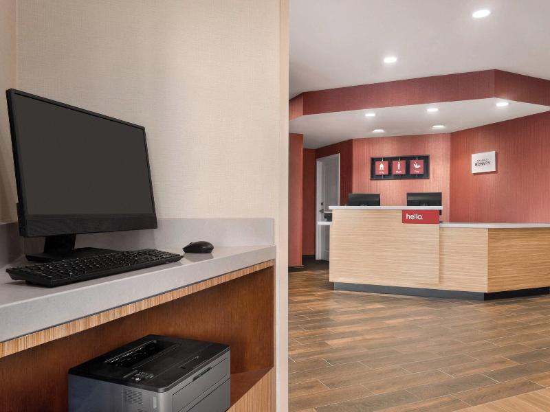 Towneplace Suites By Marriott Janesville image