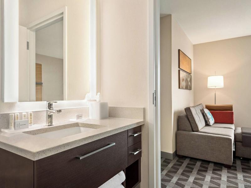 Towneplace Suites By Marriott Janesville image