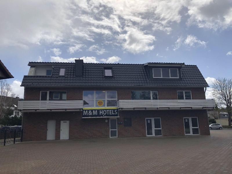 M&M Hotel - Neu Wulmstorf image