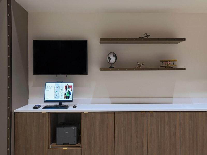 TownePlace Suites by Marriott San Diego Airport/Li image