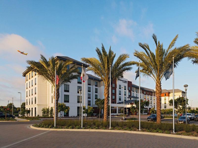 TownePlace Suites by Marriott San Diego Airport/Li image