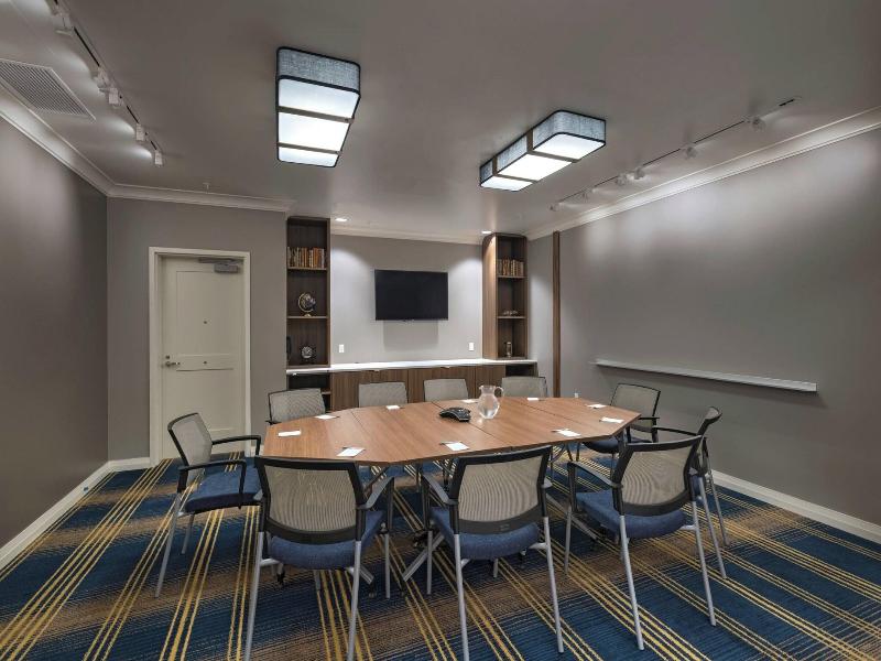 TownePlace Suites by Marriott San Diego Airport/Li image