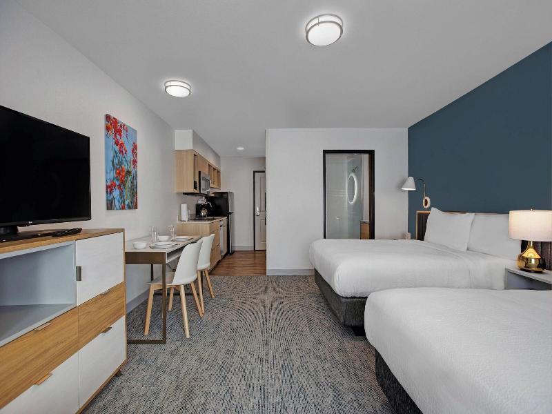 Towneplace Suites By Marriott Phoenix Glendale Spo image