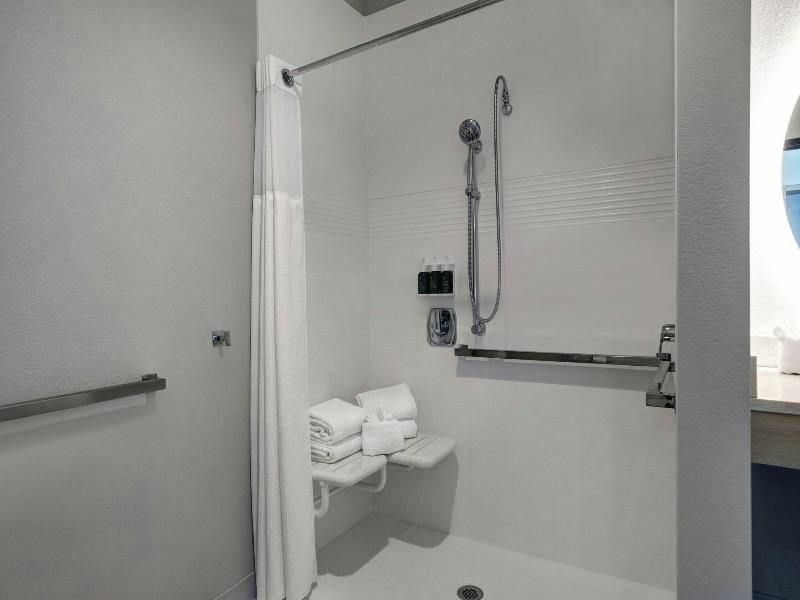 Towneplace Suites By Marriott Phoenix Glendale Spo image