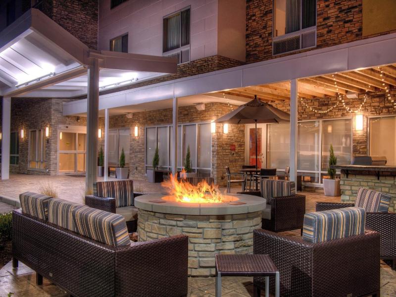 TownePlace Suites by Marriott St. Louis Chesterfie image