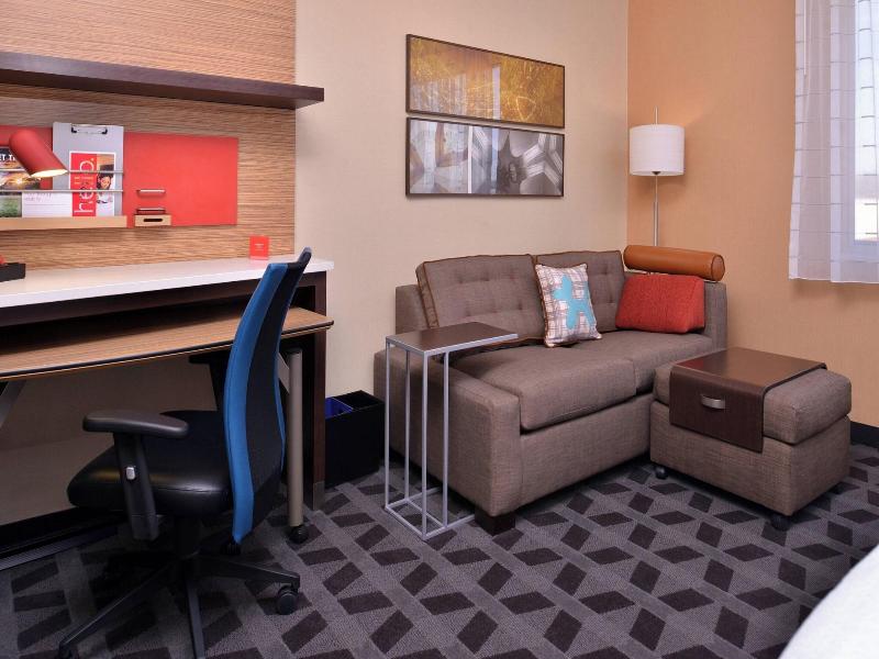 TownePlace Suites by Marriott St. Louis Chesterfie image