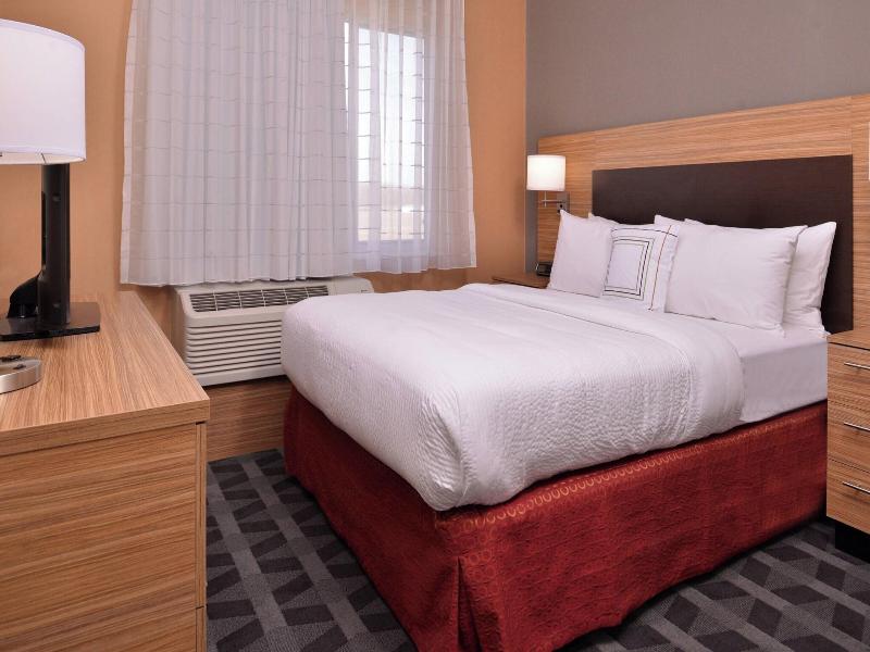 TownePlace Suites by Marriott St. Louis Chesterfie image