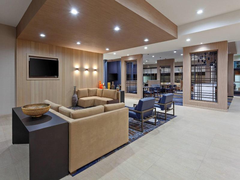 Towneplace Suites By Marriott San Diego Central image