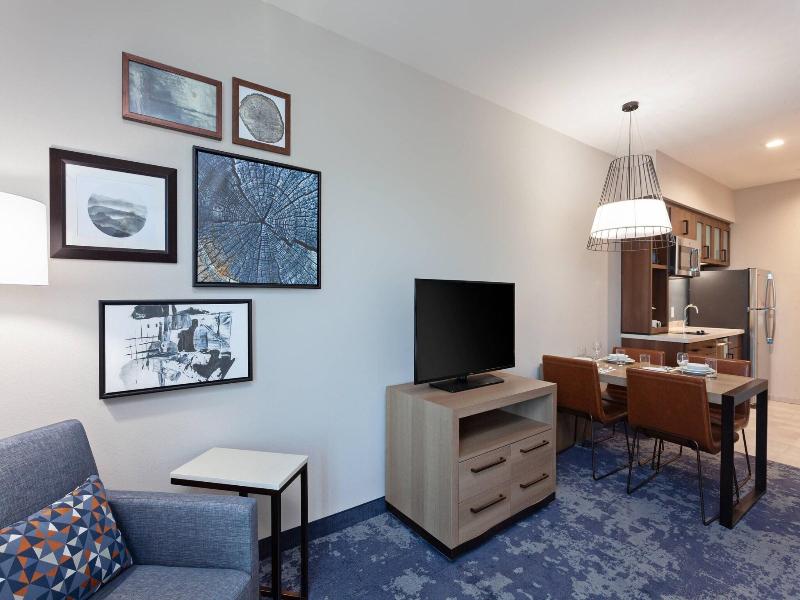 Towneplace Suites By Marriott San Diego Central image