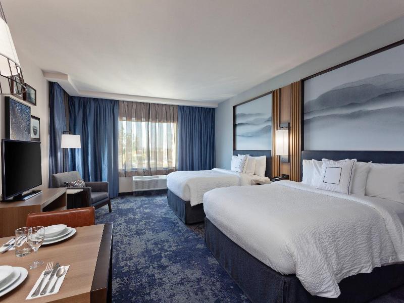 Towneplace Suites By Marriott San Diego Central image
