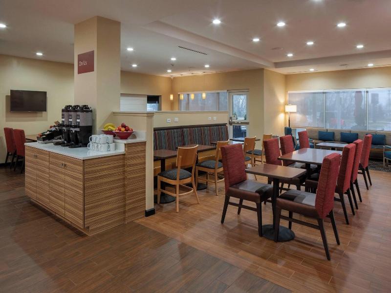 Towneplace Suites By Marriott Clarksville