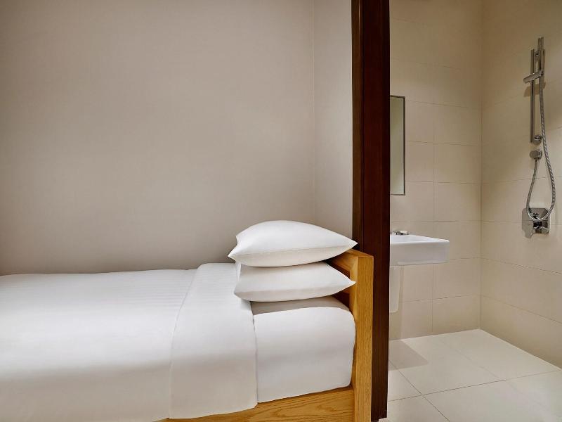 Riyadh Diplomatic Quarter - Marriott Executive Apa image