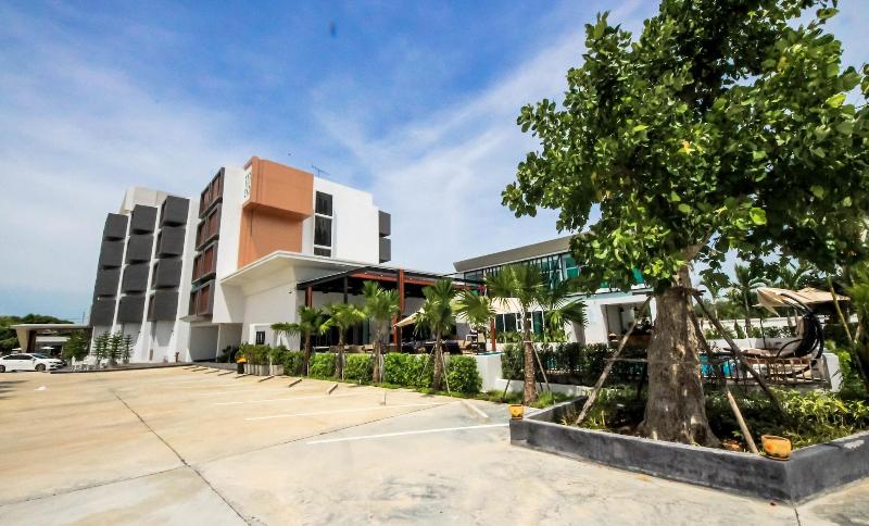 Jasper Hotel Ban Phai image