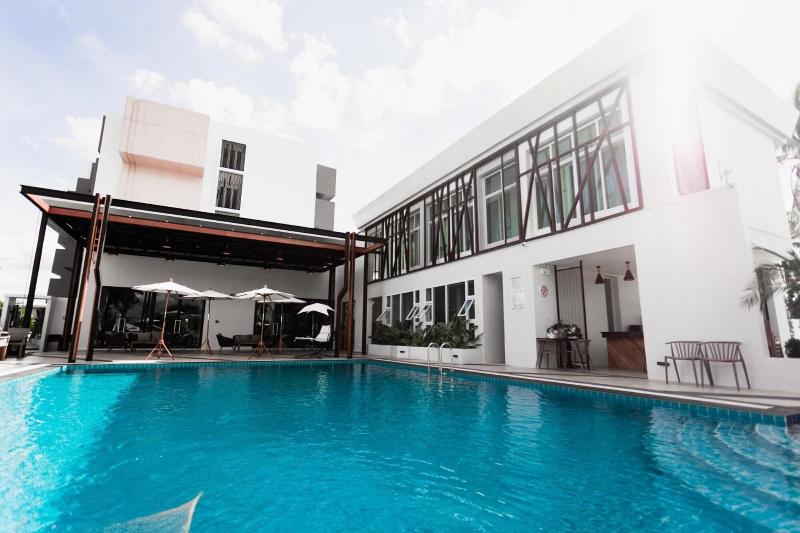 Jasper Hotel Ban Phai image