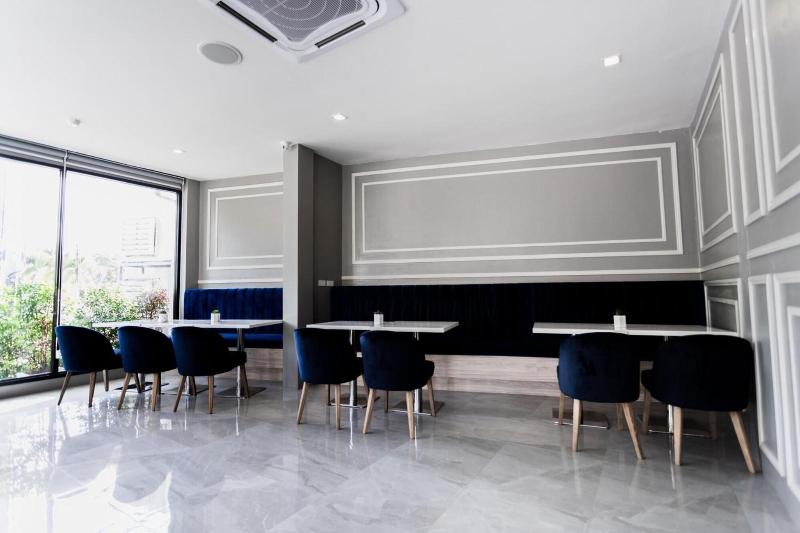 Jasper Hotel Ban Phai image