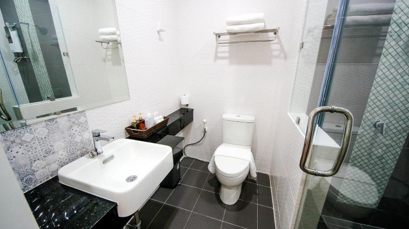 Jasper Hotel Ban Phai image