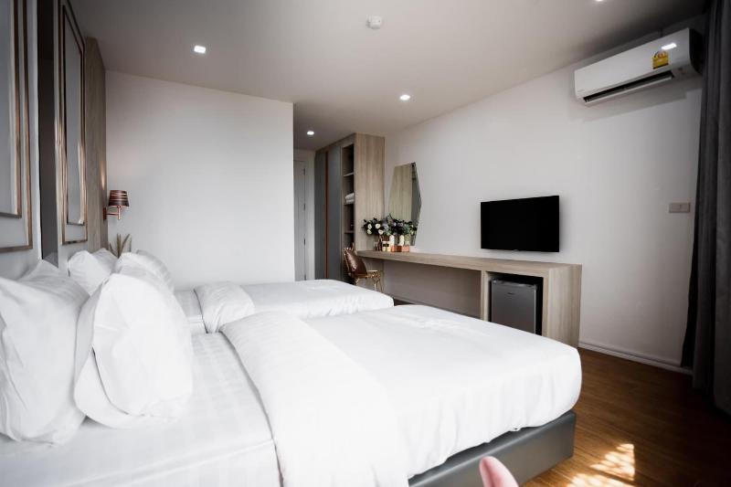 Jasper Hotel Ban Phai image