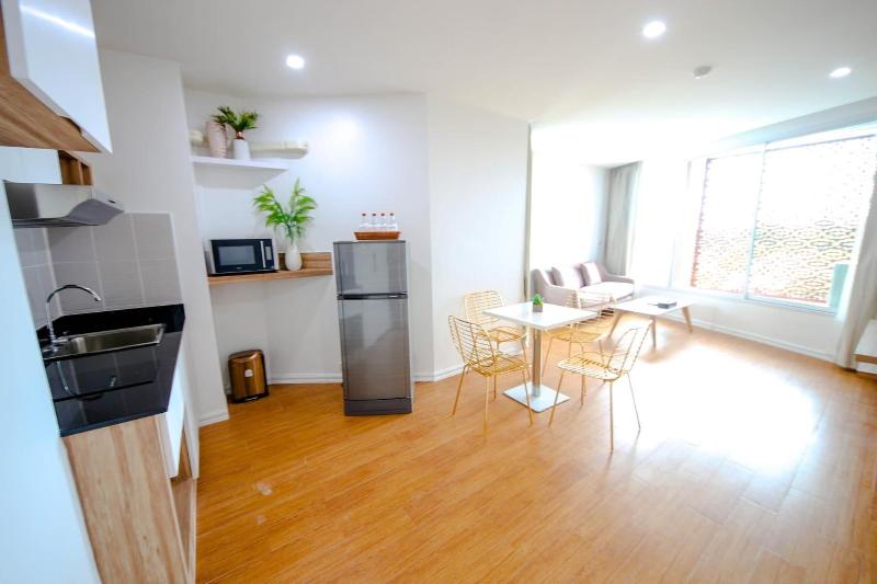 Jasper Hotel Ban Phai image
