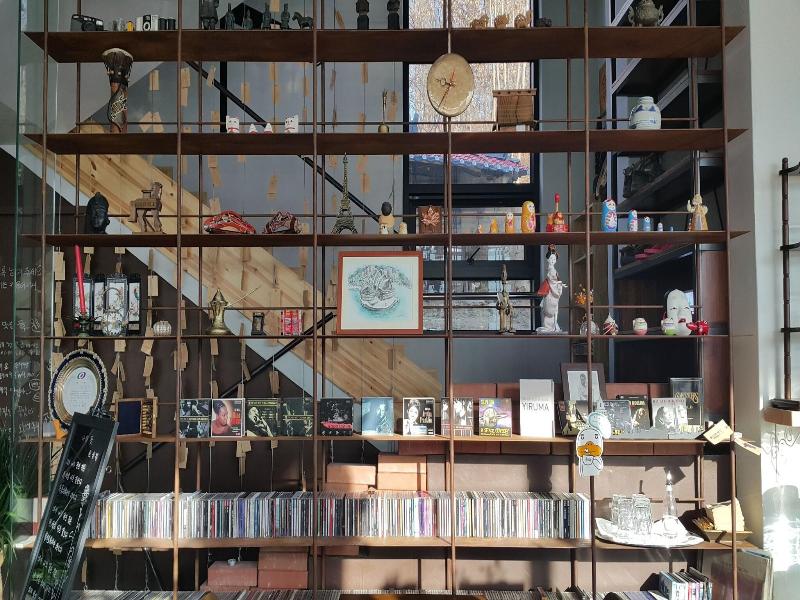 Andong Poong-gyung hostel n LIBRARY image