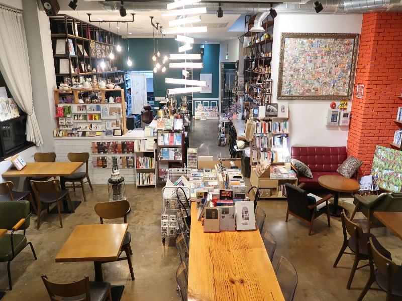Andong Poong-gyung hostel n LIBRARY image