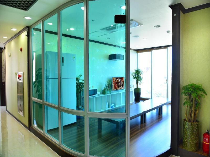 Seom Guesthouse - Hostel