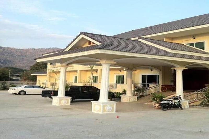 Jrd Resort