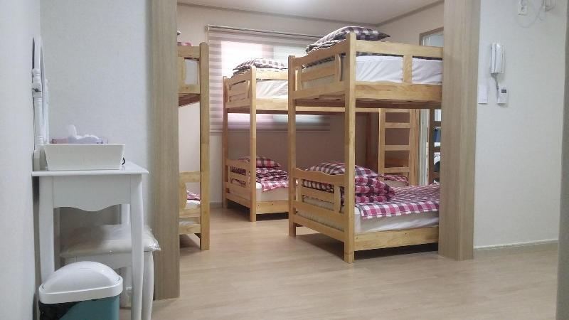 JIIN Hostel & Guesthouse image